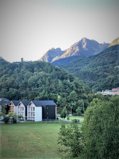 Appartement Tt Confort Au Coeur Des Montagnes Vue Sur Les Montagnes II Wifi Люс-Сен-Совёр Экстерьер фото