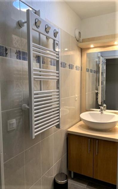 Appartement Tt Confort Au Coeur Des Montagnes Vue Sur Les Montagnes II Wifi Люс-Сен-Совёр Экстерьер фото