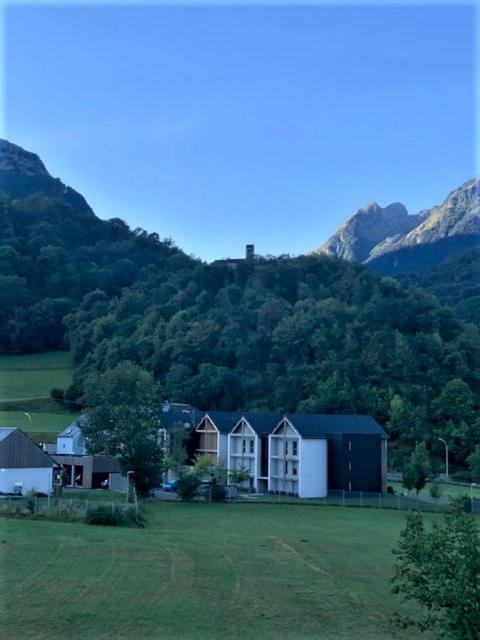 Appartement Tt Confort Au Coeur Des Montagnes Vue Sur Les Montagnes II Wifi Люс-Сен-Совёр Экстерьер фото